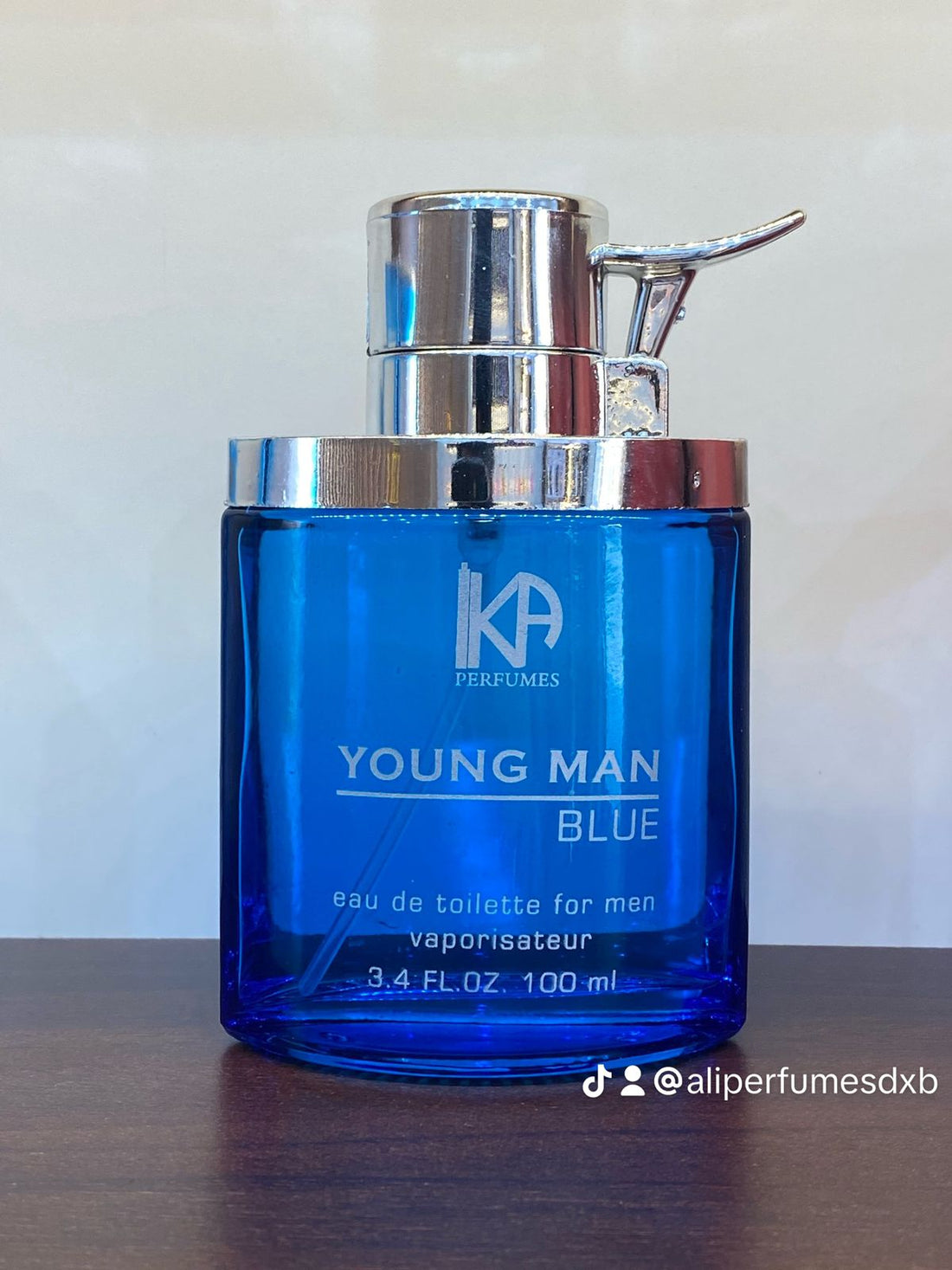 Young Man Blue Best Fragrance For Men | e100 ml | Eau De Toilette